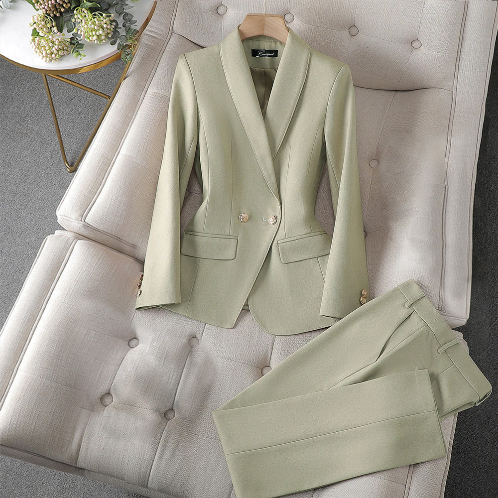 Olivia Klein New York Executive Set