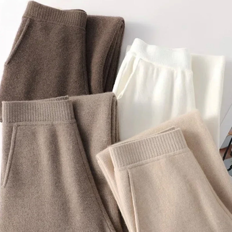 Isabelle Elegant Essence Wool Pants