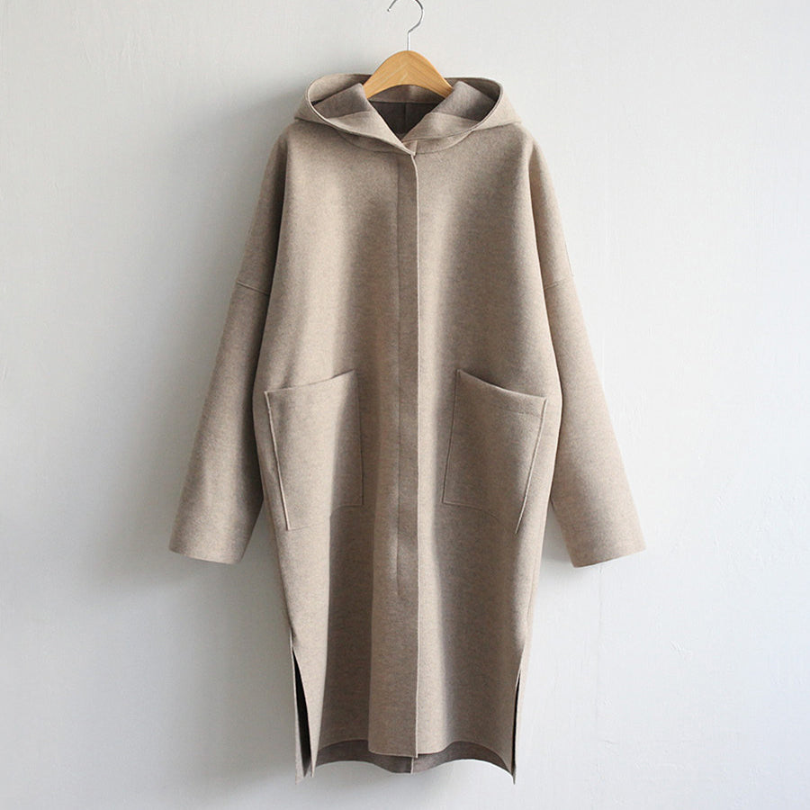 OliviaKleinL_EssenceComfortCoat_1.jpg