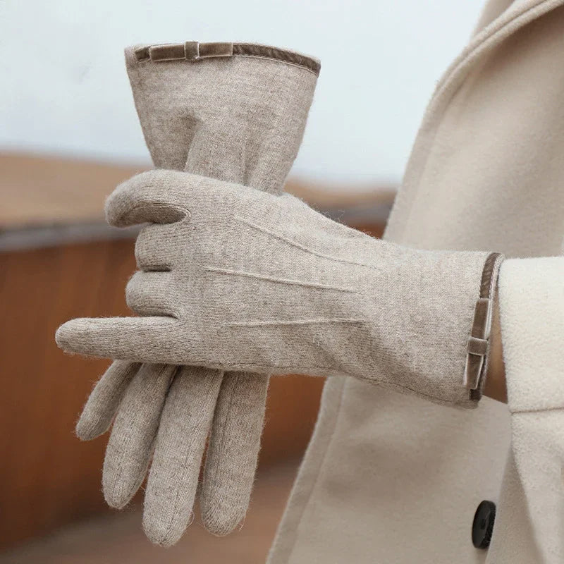 Isabelle Luxe Flair Cashmere Gloves